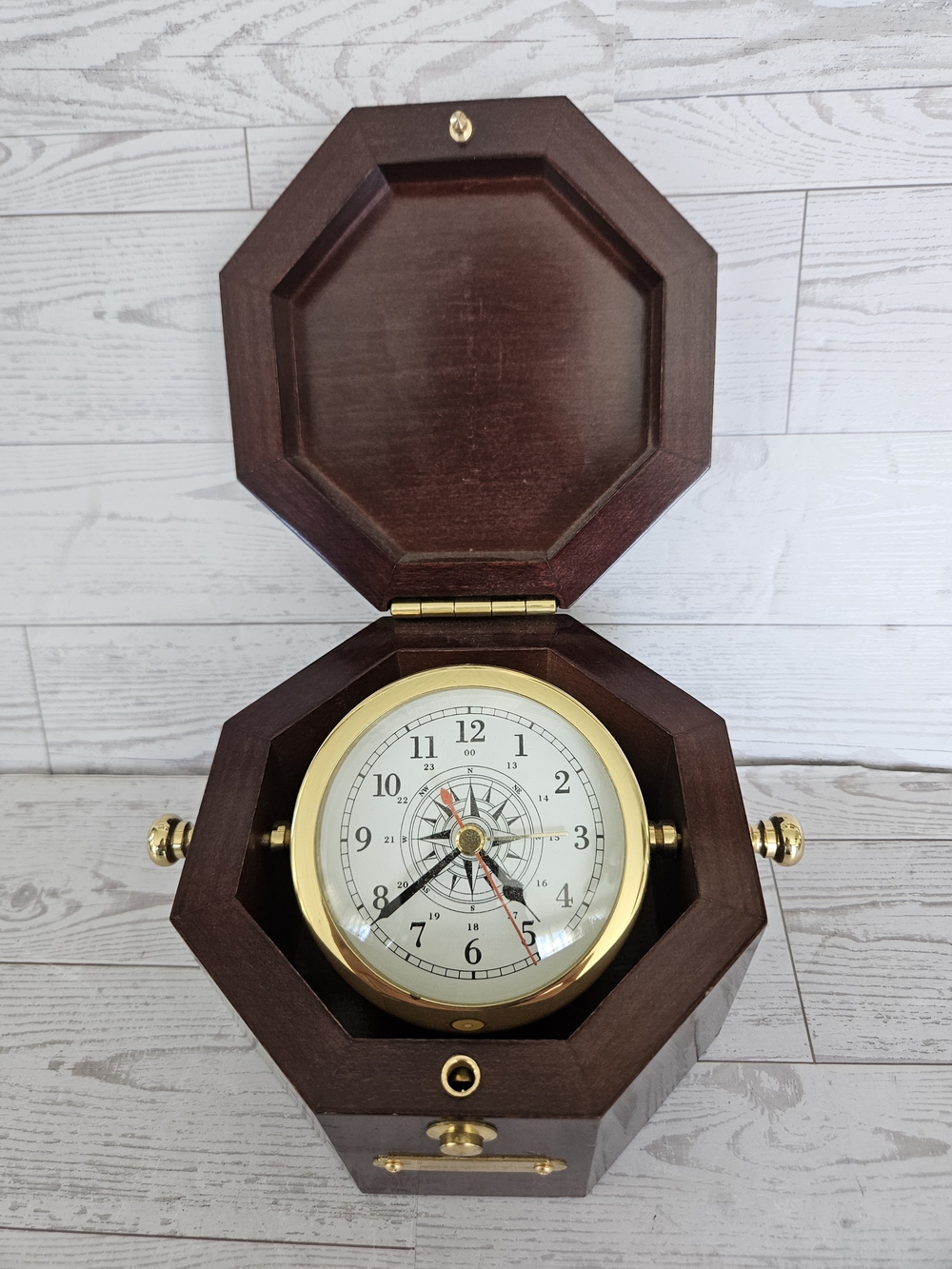 Vintage Seth Thomas Model 1001 "Mariner" Nautical Gimbal Desk Clock